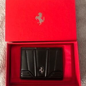 Ferrari Premium Collection Card Holder Black Leather NEW CONDITION